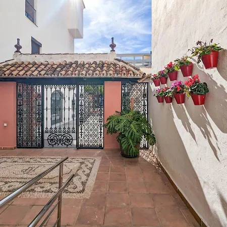 Appartement Harbor Getaway In The Heart Of Puerto Banus With Walking Dictance To Everything *