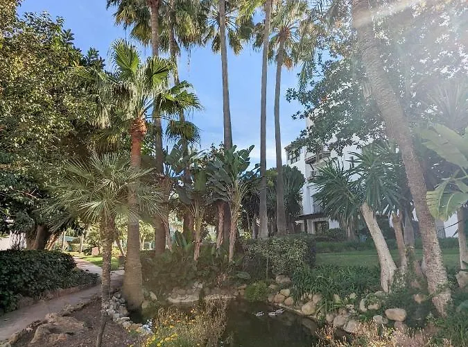 Daire Harbor Getaway In The Heart Of Puerto Banus With Walking Dictance To Everything *