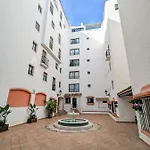 Harbor Getaway In The Heart Of Puerto Banus With Walking Dictance To Everything Διαμέρισμα