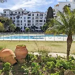 Διαμέρισμα Harbor Getaway In The Heart Of Puerto Banus With Walking Dictance To Everything